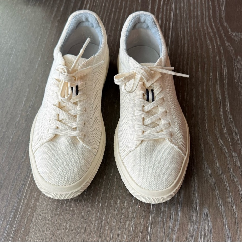 Rothy’s RS02 Sneaker in Bone
